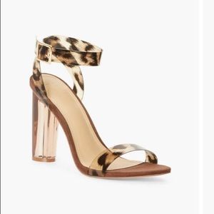 BRAND NEW JUSTFAB SHOES!! Never Used